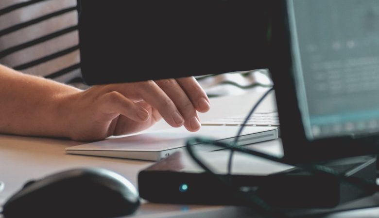 Maximizing Website Performance with Reliable Web Hosting